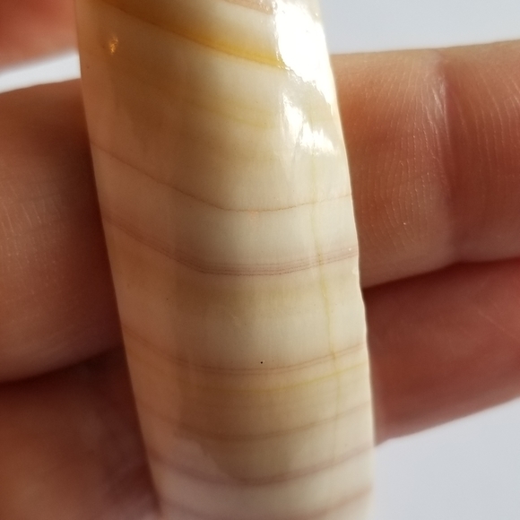 Relisted - Vintage bangle bracelet banded striped cream peach yellow tan - Picture 6 of 16